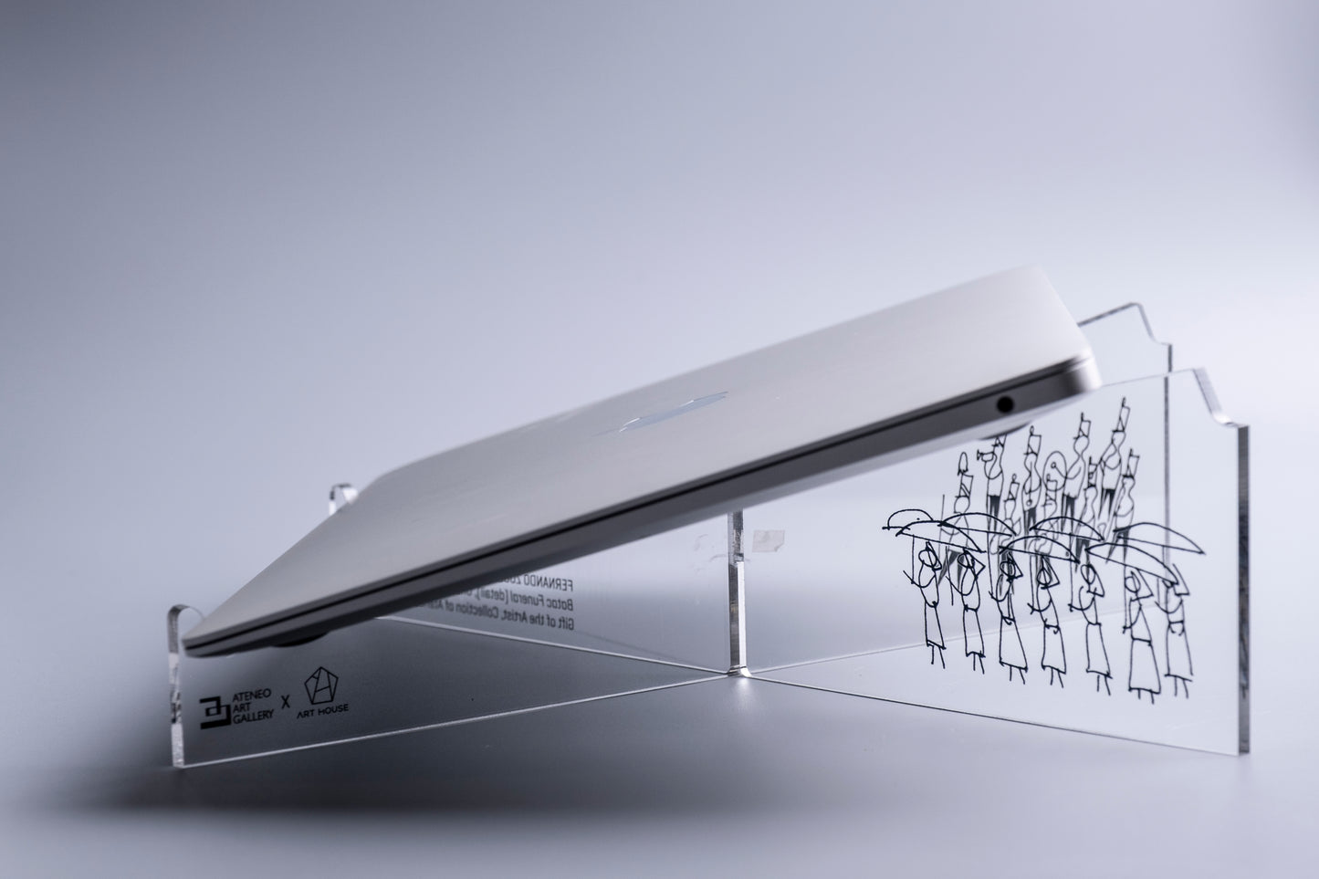 LAPTOP STAND